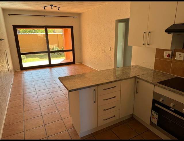 2 BEDROOM APARTMENT FOR SALE IN MAGALIESSIG